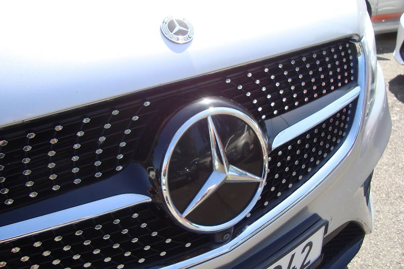 Mercedes-Benz Třídy V (2023) 300d 4-M,Extra Long,ČR,1.M.6m - fotka 69 z 71