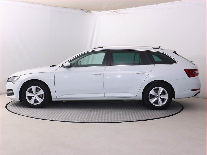Škoda Superb (2020) 2.0 TDI - fotka 3 z 23