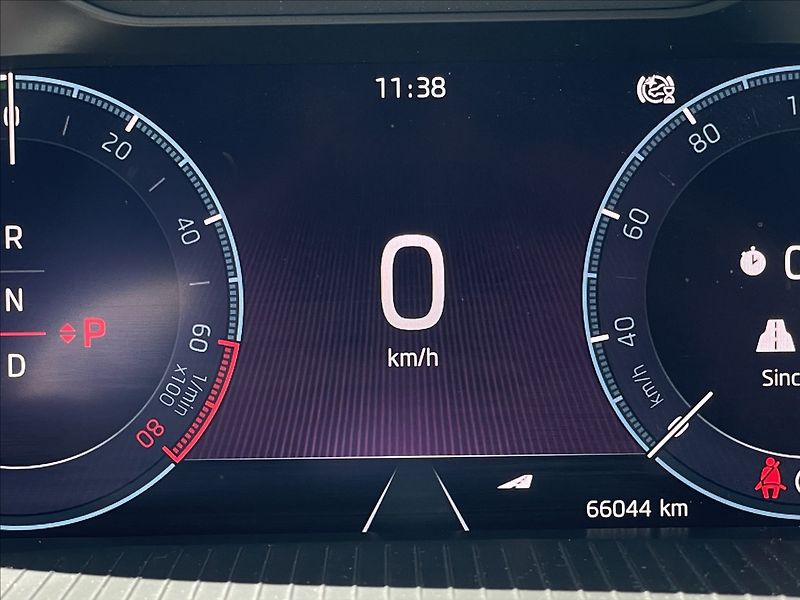 Škoda Octavia 1,4 TSI DSG Style Plus ACC  iV - fotka 10 z 24