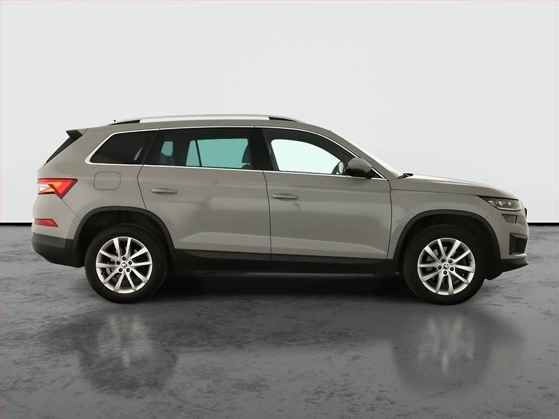 Škoda Kodiaq (2021) Style 2.0 TSI - fotka 6 z 20