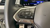 Volkswagen T-Roc (2025) Life GOAL 1.0 TSI 85kW - náhled 17