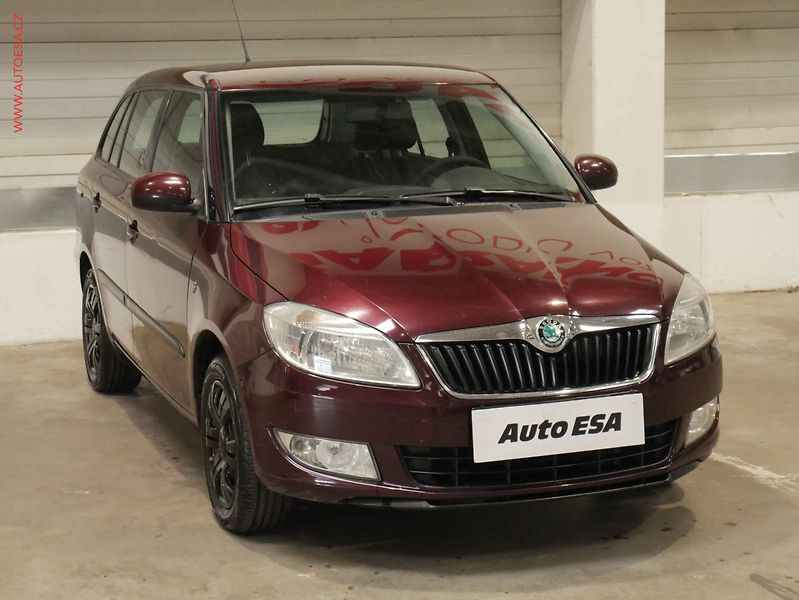 Škoda Fabia (2011) 1.2 HTP, ČR, AC, TZ - fotografie inzerátu