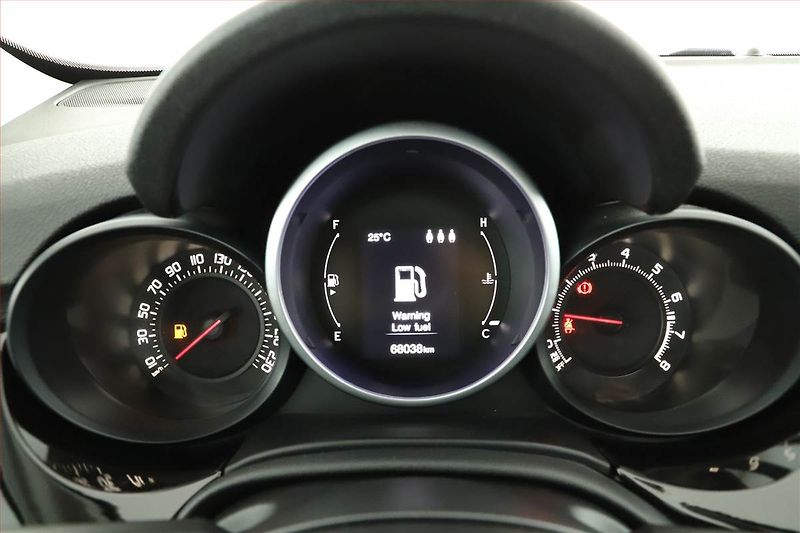Fiat 500X (2018) 1.6 E.torQ, Navi, Tempomat - fotka 9 z 13