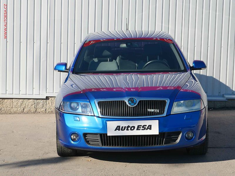 Škoda Octavia (2006) 2.0 FSi, RS - fotka 2 z 17