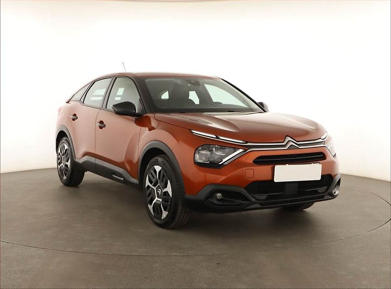Citroën C4 (2021) 1.2 PureTech, Kůže, Tempomat - fotka 1 z 18