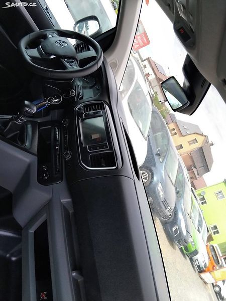 Opel Vivaro (2021) - fotka 15 z 28