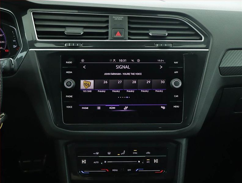Volkswagen Tiguan (2023) R-Line 2.0 TDI - fotka 12 z 17