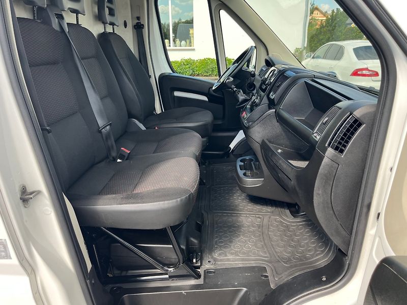 Citroën Jumper (2021) 2.2 HDi 103 kW L4H3 - fotka 11 z 16