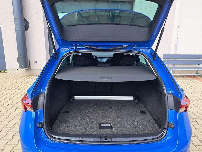 Škoda Octavia (2022) 1.0 TSI MHEV e-TEC, ZÁRUKA - fotka 34 z 34