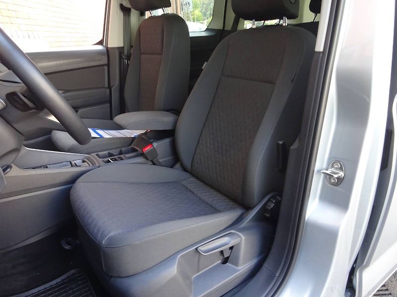 Volkswagen Caddy (2026) Life 1,5 TSI DSG - fotka 8 z 30