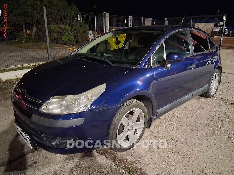 Citroën C4 (2007) 1.4i 16V, 2.maj, AC, temp - fotka 1 z 3