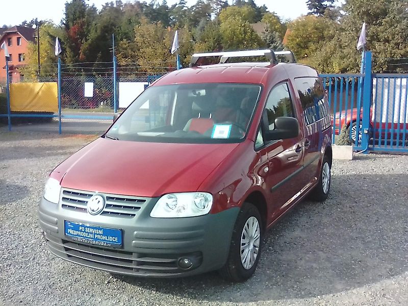 Volkswagen Caddy (2007) 1.6i / 75 KW , 7 míst - fotka 10 z 27