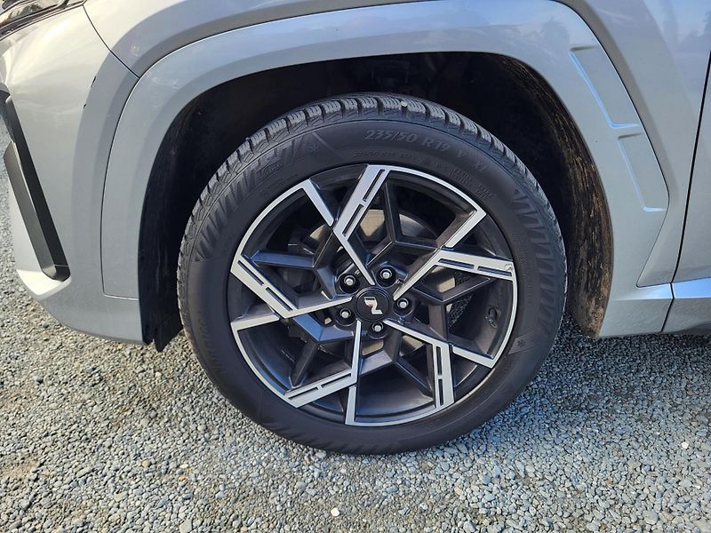 Hyundai Tucson 1.6 T-GDI mHEV 118kW 4x4 SMART - fotka 32 z 41