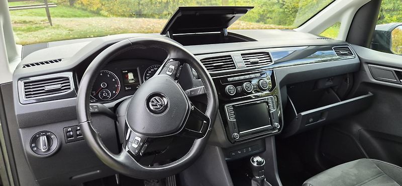 Volkswagen Caddy (2019) Kombi, Highline 1,4 TSI, 96kW - fotka 14 z 20