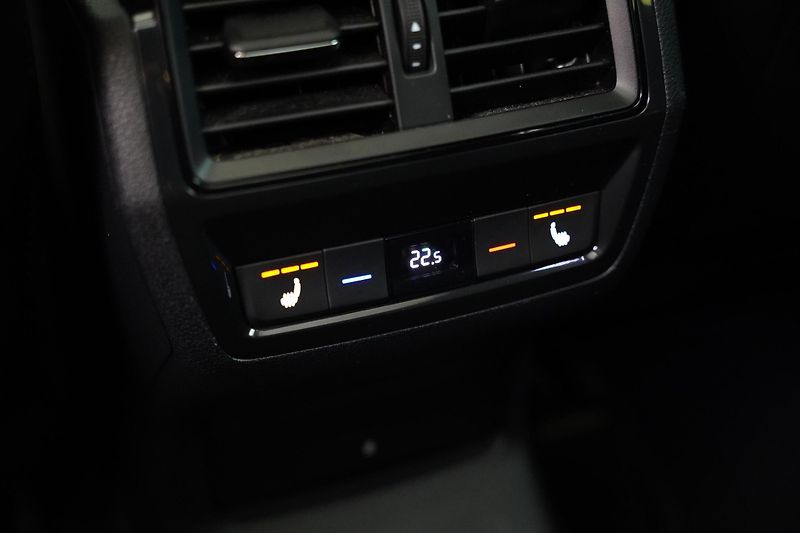 Škoda Karoq - fotka 28 z 30