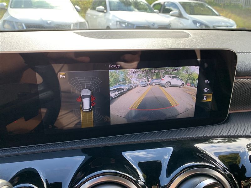 Mercedes-Benz CLA 2,0 200D - fotka 12 z 21