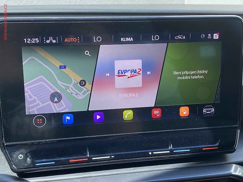 Cupra Leon (2022) 2.0 TSi 4Drive, 1.maj,ČR - fotka 13 z 18