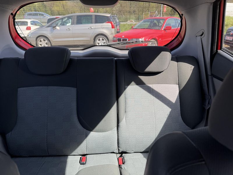 Kia Picanto 1.0i  LX - fotka 14 z 22