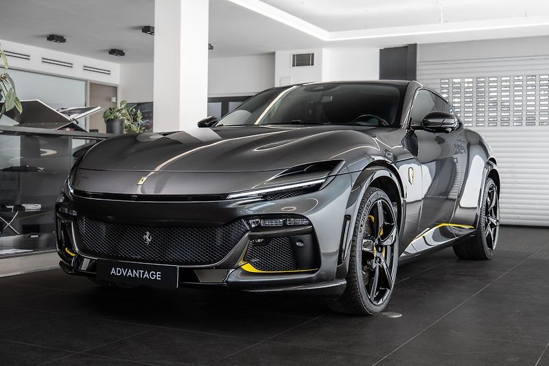 Ferrari Purosangue - fotografie inzerátu