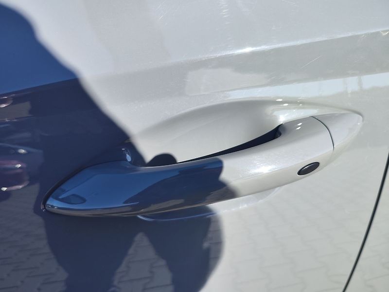 Hyundai Tucson 1.6 T-GDI/110kW N-Line - fotka 10 z 37