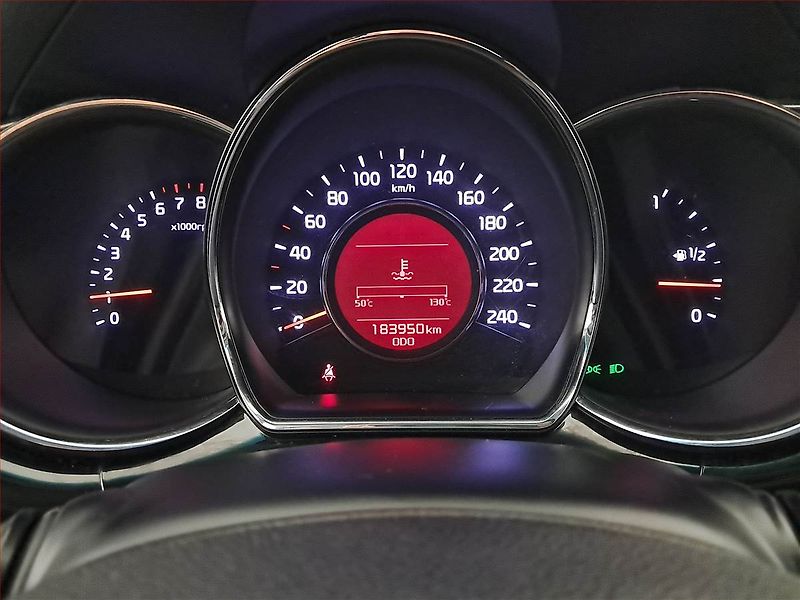 Kia Ceed (2016) 1.6 GDI, Navi, Tempomat - fotka 11 z 19