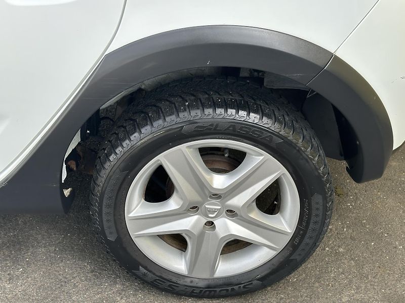 Dacia Sandero (2016) STEPWAY 0.9/66kW *ČR* KLIMA*  - fotka 32 z 34