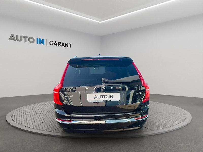 Volvo XC90 (2024) 4x4, Nejvyšší výbava, Vzduch.p - fotka 5 z 29
