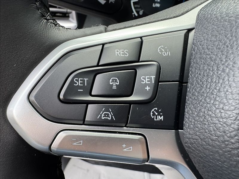 Volkswagen Amarok 3,0 TDI AVENTURA ACC DPH ČR - fotka 29 z 50