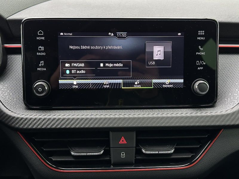 Škoda Kamiq 1.0TSi DSG Monte Carlo 116PS M - fotka 20 z 35