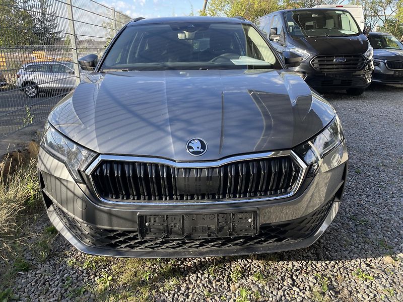 Škoda Octavia 1,5 TSi DSG  - fotka 2 z 20