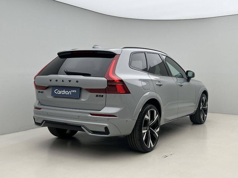 Volvo XC60 (2026) B5 AWD BLACK EDITION PLUS AUT - fotka 11 z 47