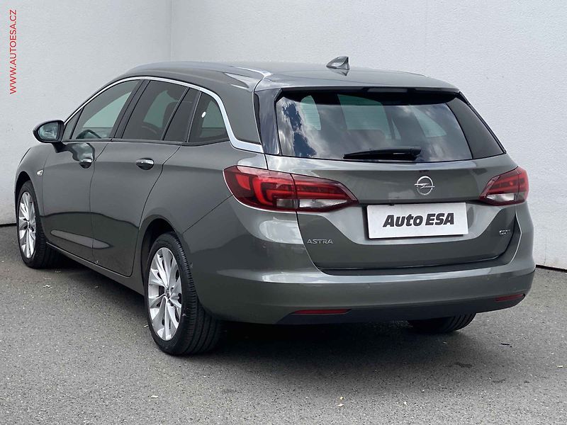 Opel Astra (2017) 1.6 CDTi, ČR, Innovation, AT - fotka 6 z 18