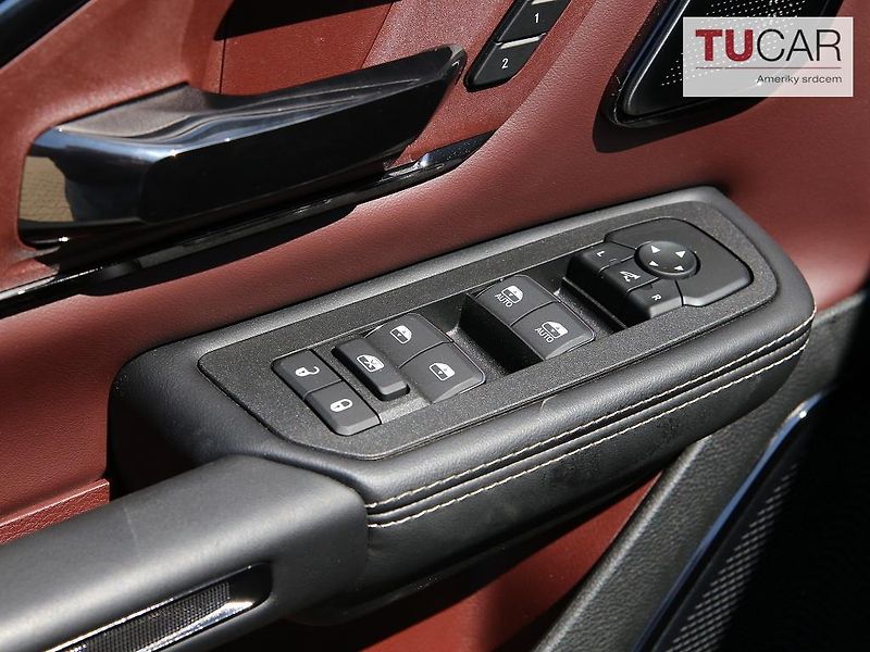 RAM 1500 (2026) Limited 5.7 V8 2026 RED - fotka 40 z 45