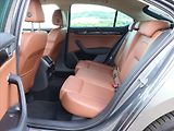 Škoda Superb 2,0 TDI DSG CZ L&K 1.Maj DPH - náhled 14