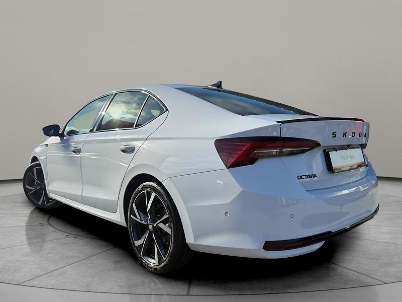 Škoda Octavia Sportline 1.5TSI 110kw DSG - fotka 7 z 27