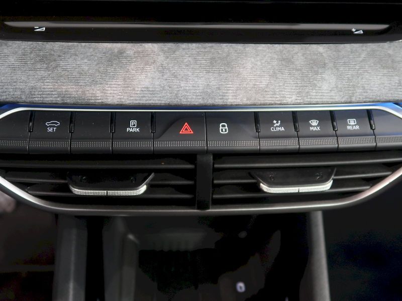 Škoda Octavia (2024) TOP SELECTION 1.5TSI 110KW - fotka 31 z 40