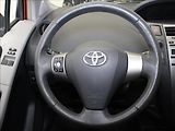 Toyota Yaris 1,3 i 73kW 2.maj.ČR STK - náhled 9