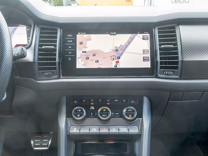 Škoda Kodiaq (2020) ČR 2.0BiTDI 176KW – MODRÉ RS - fotka 26 z 58