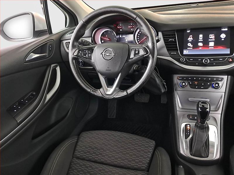 Opel Astra (2019) 1.6 CDTI, Automat, Navi - fotka 7 z 17