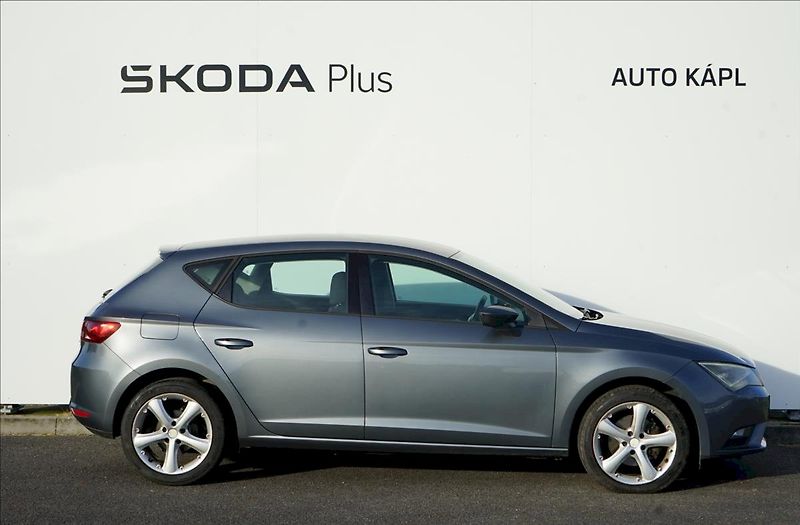 Seat Leon (2013) TDI 77 kW Style - fotka 6 z 23