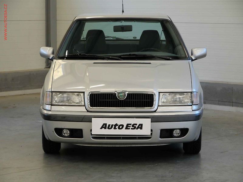 Škoda Felicia (2000) 1.3 i, 1.maj,ČR, servis.kniha - fotka 2 z 17