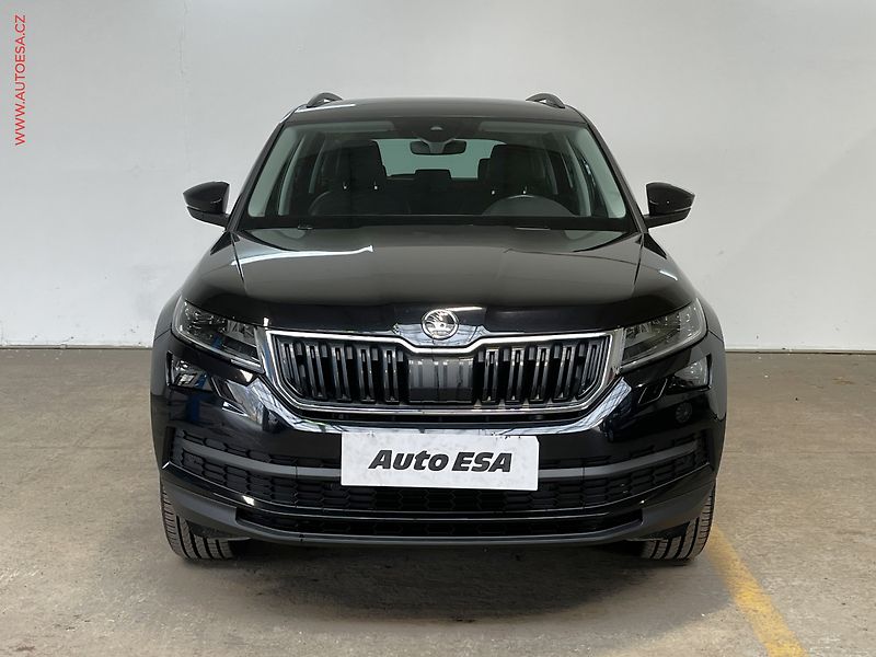 Škoda Kodiaq (2019) 2.0 TSi 4x4, Soleil, DSG, TZ - fotka 2 z 20