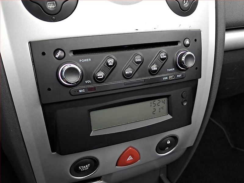 Renault Mégane (2008) 1.9 dCi, po STK, jezdí dobře - fotka 16 z 17