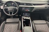 Audi SQ8 e-tron quattro Tažné Pano 360k - náhled 4