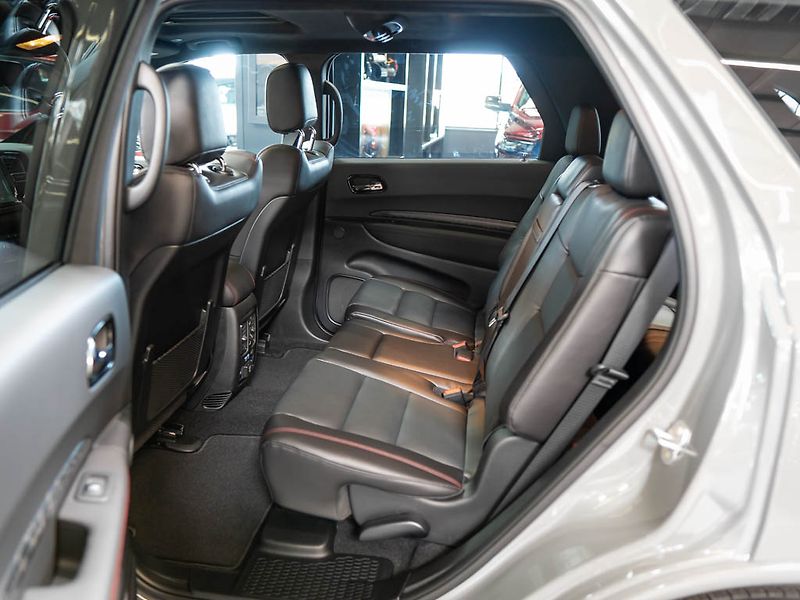 Dodge Durango (2026) 5.7 G/T Premium HEMI V8 - fotka 34 z 41