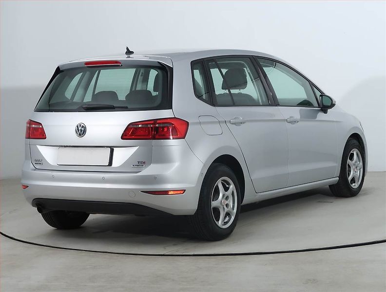 Volkswagen Golf Sportsvan (2015) 1.6 TDI, Navi, Tempomat - fotka 5 z 21