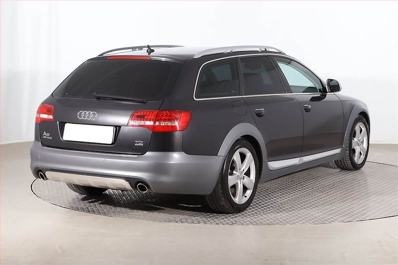 Audi A6 Allroad (2010) 3.0 TDI, 4X4, Automat, Navi - fotka 5 z 29