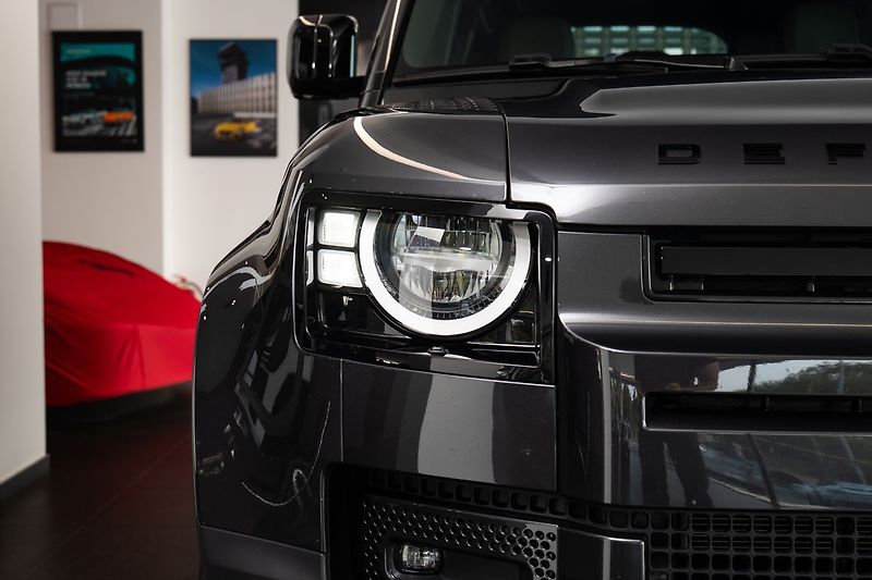 Land Rover Defender 110 D200 - fotka 22 z 23