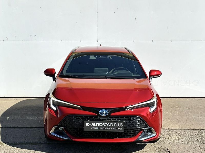 Toyota Corolla 1.8 HSD 140k e-CVT Style - fotka 4 z 22