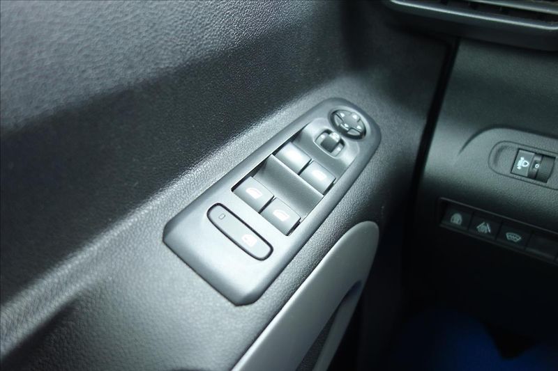 Toyota ProAce City Verso 1,2 T 96KW,ČR,1 MAJ.,7 MÍST. - fotka 42 z 50